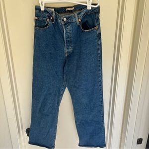 Levi’s ribcage straight blue jeans